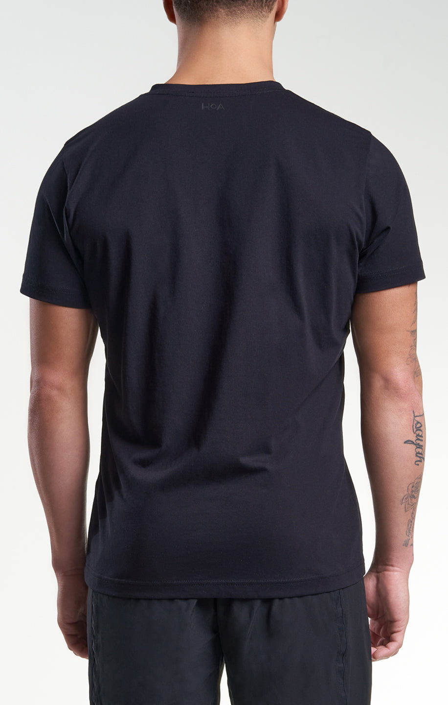 Logo V-Neck Tee Black