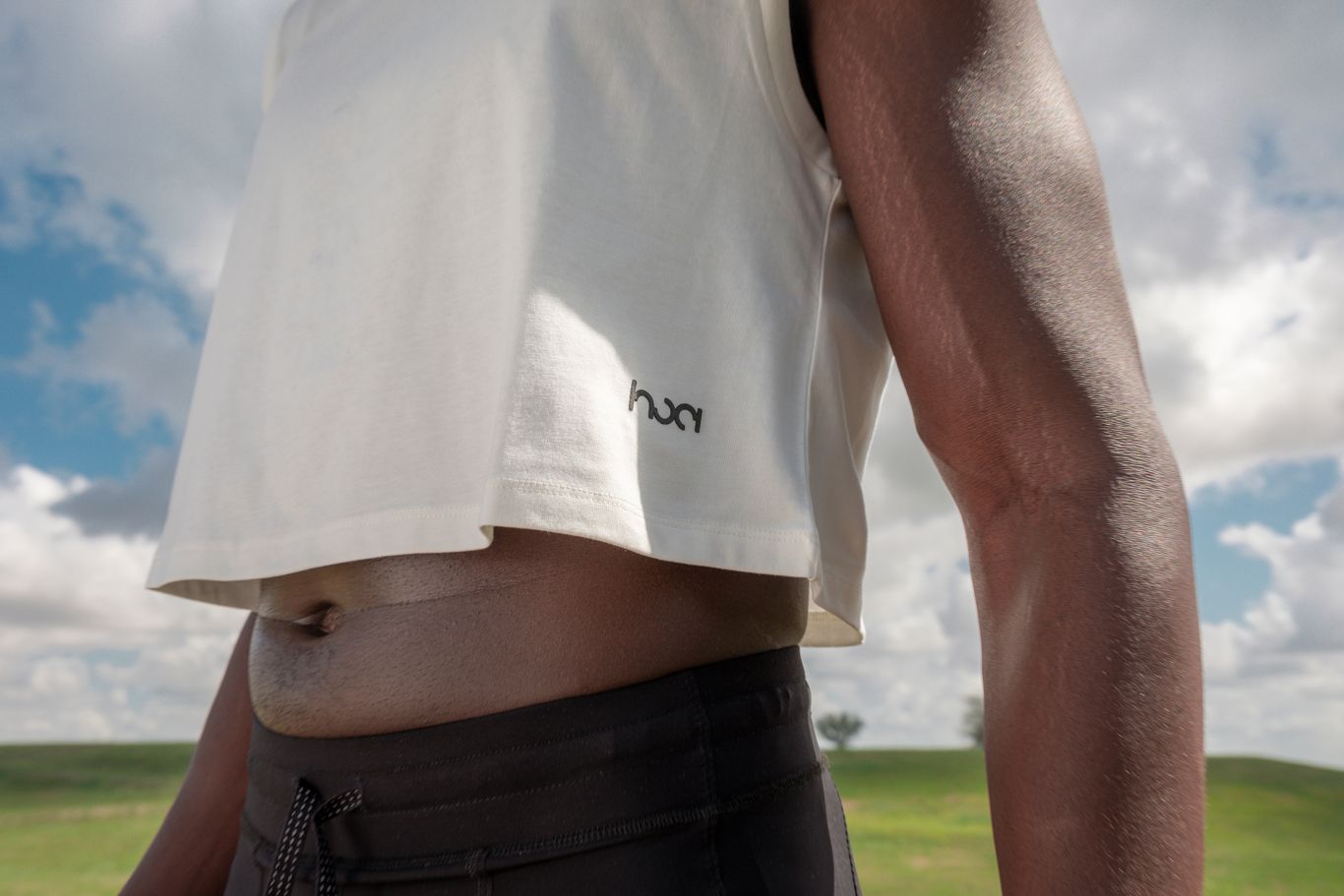 Comfort Crop Cut-Off Tee White