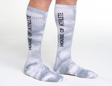 Load image into Gallery viewer, Men&#39;s Tall Tie Dye Socks Grey/Black
