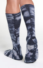 Load image into Gallery viewer, Men&#39;s Tall Tie Dye Socks Black/White
