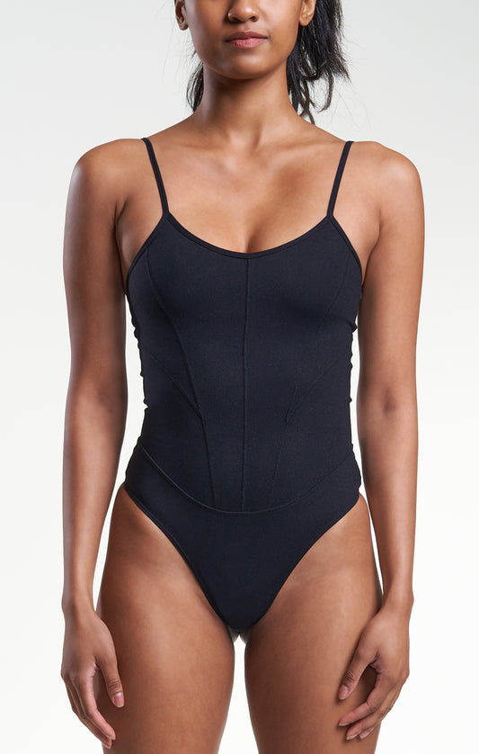 Womens Performance Power Span Thong Body